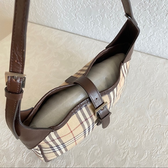 Burberry check canvas shoulder bag - Picture 6 of 11